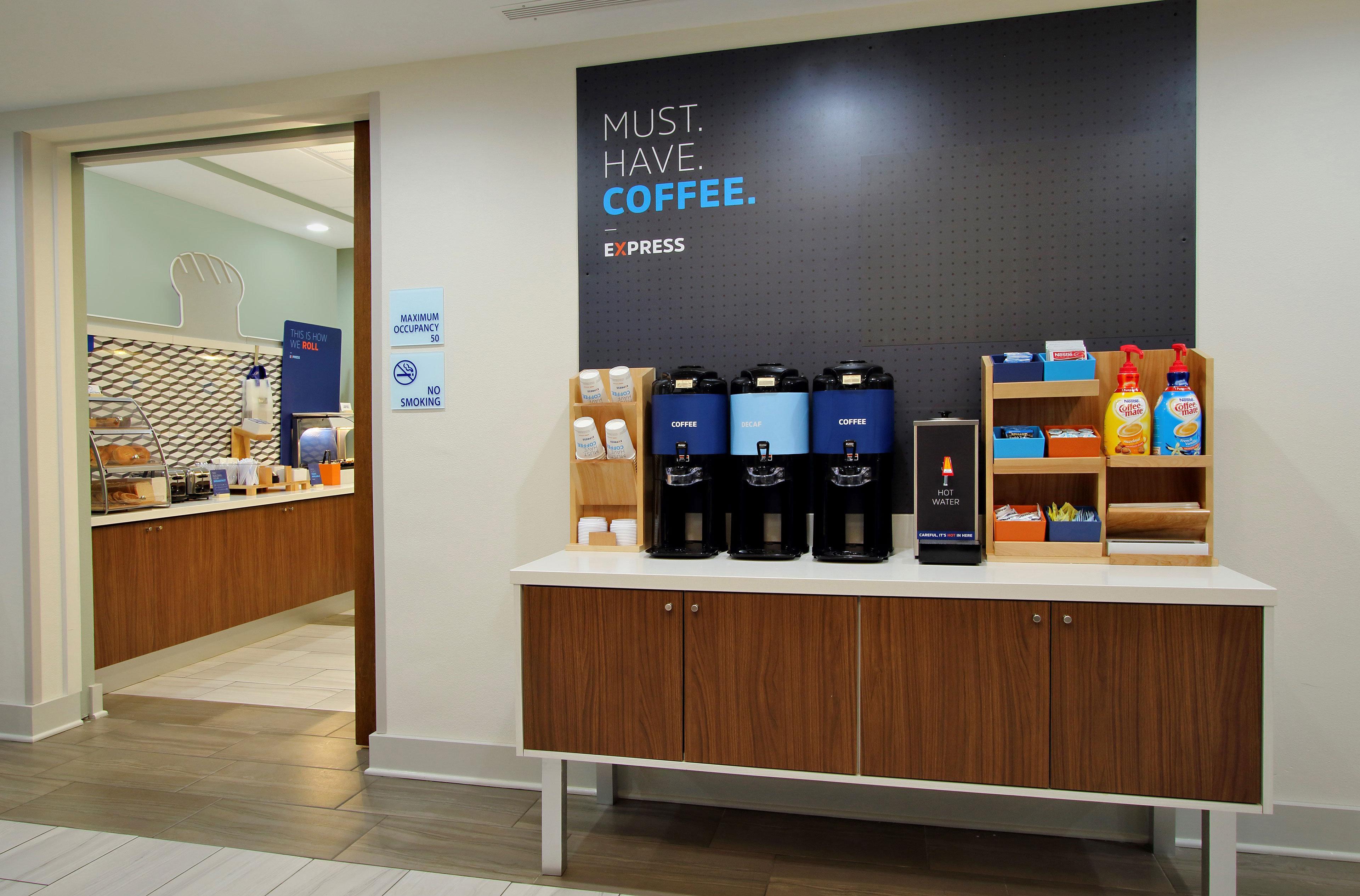 Holiday Inn Express Hotel And Suites Pearsall By Ihg Bagian luar foto